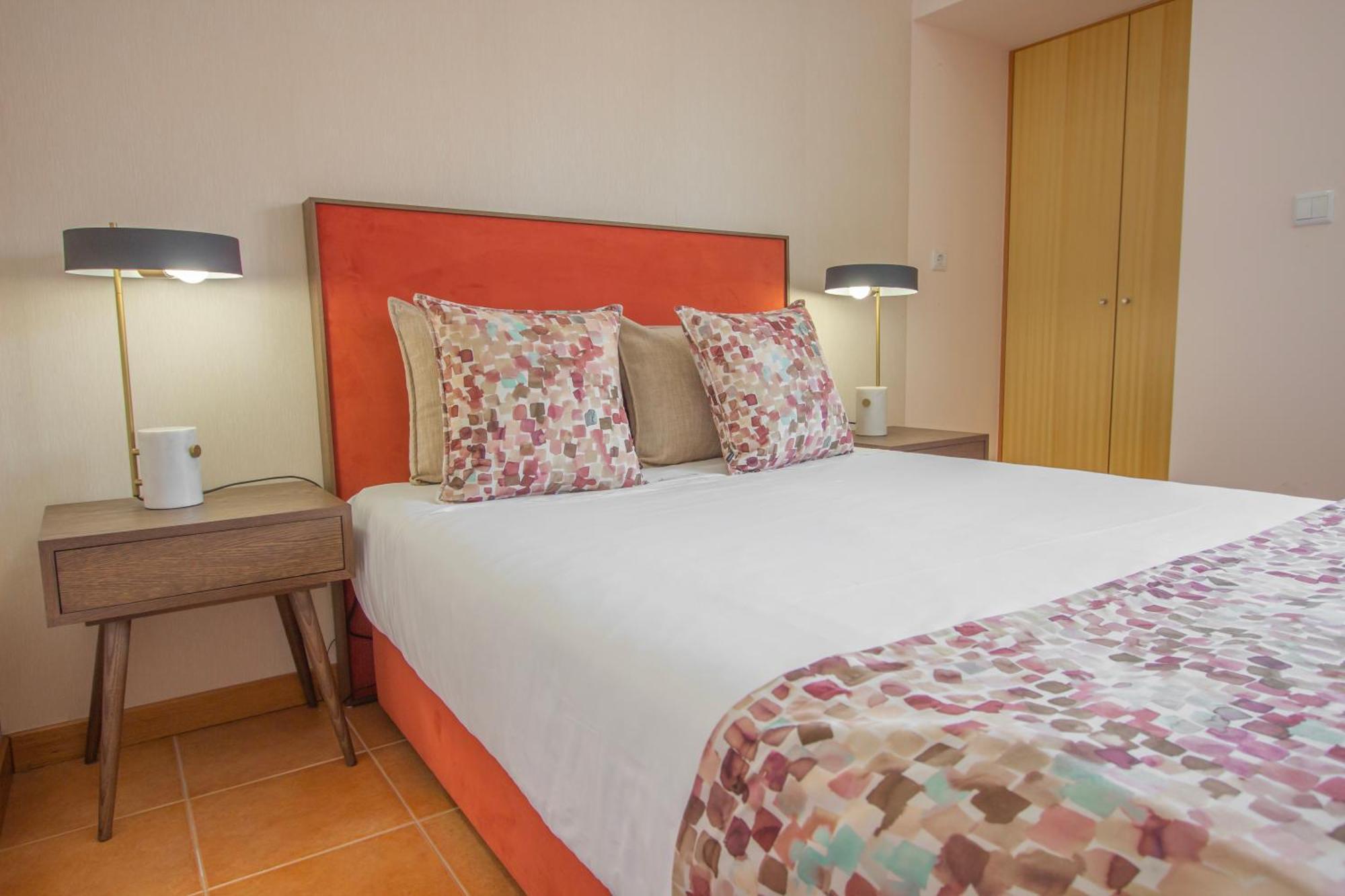 Dom José Alojamentos Guimarães Chambre photo